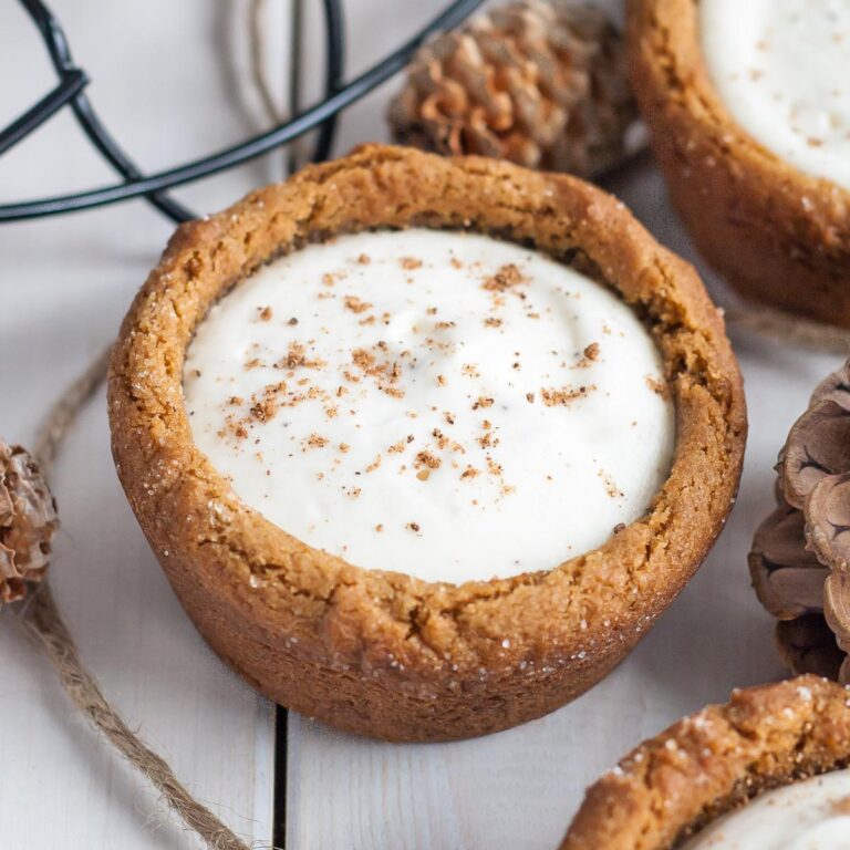 Tasses à biscuits de cheesecake au lait de poule